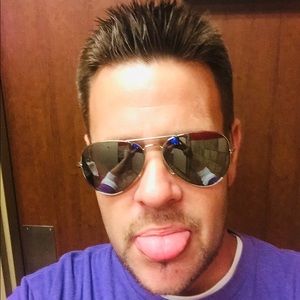 Meet your Posher, Samuel